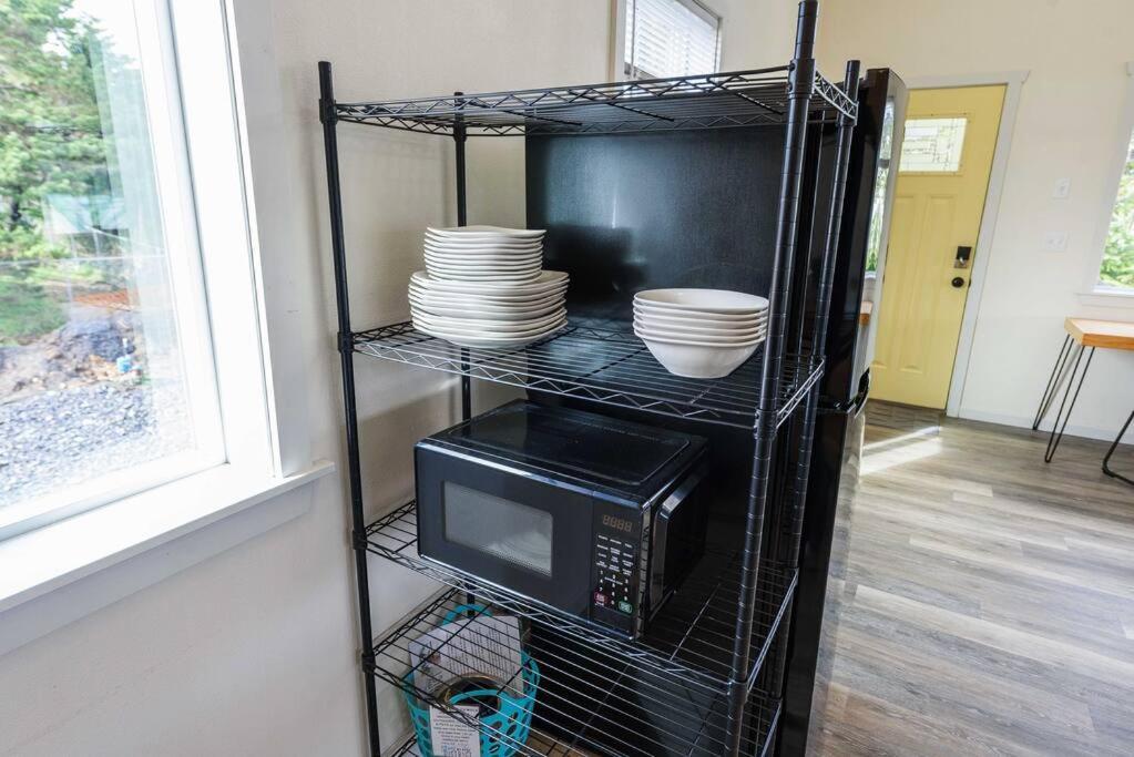 #Stayinmydistrict Oceanview Studio Loft بورت أورفورد المظهر الخارجي الصورة