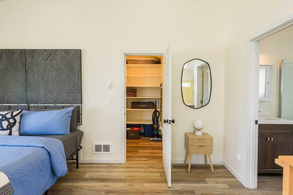 #Stayinmydistrict Oceanview Studio Loft بورت أورفورد المظهر الخارجي الصورة