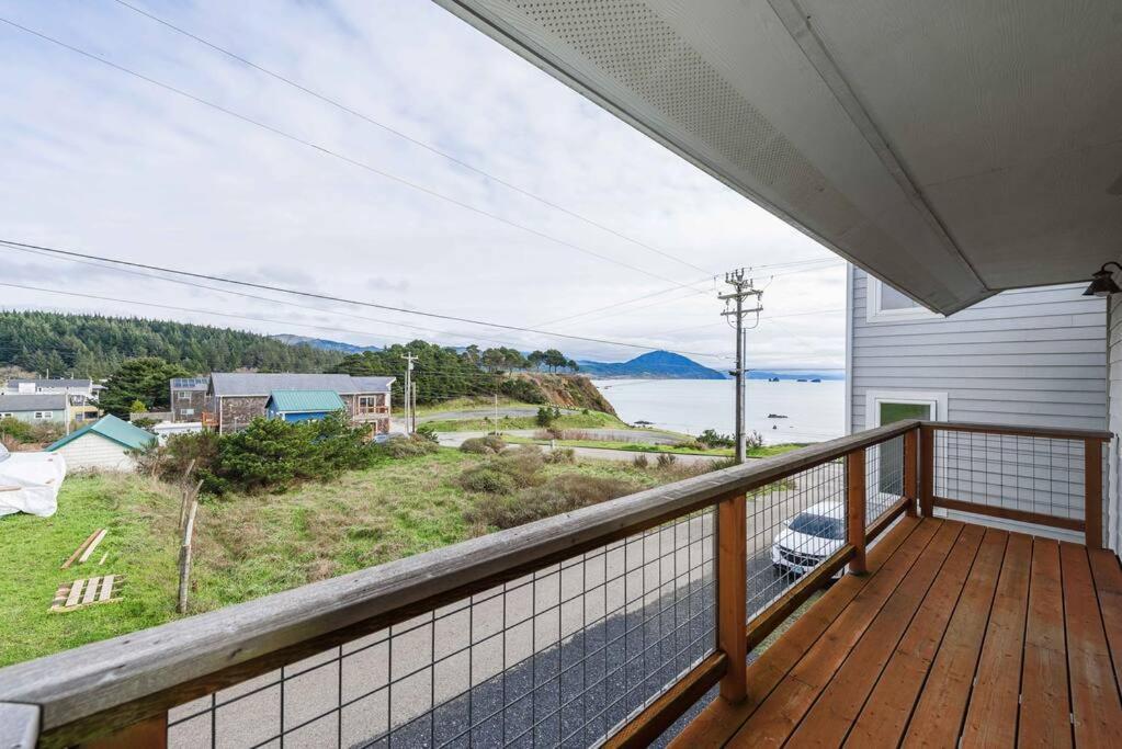 #Stayinmydistrict Oceanview Studio Loft بورت أورفورد المظهر الخارجي الصورة